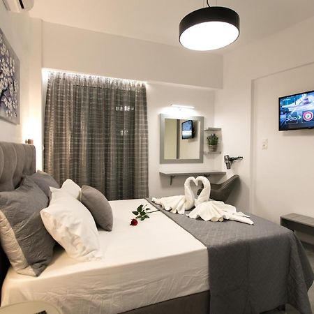 Luxury Shades Of Gray Apartment 레팀노 외부 사진
